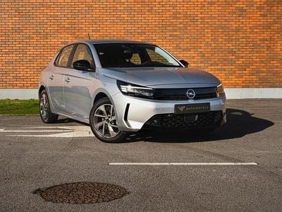 Cinza Usado 2023 Opel Corsa Edition | € 13.900 (Bom preço)