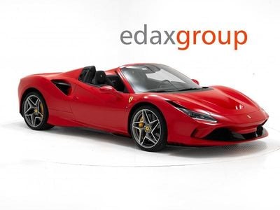 Vermelho Usado 2022 Ferrari F8 Cabrios | € 409.000