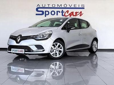 Cinza Usado 2017 Renault Clio IV Dynamique | € 12.750 (Preço elevado)