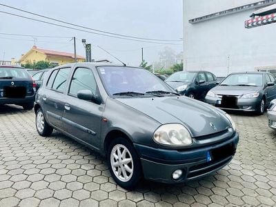 Renault Clio II