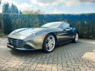 Cinza Usado 2014 Ferrari California Cabrios | € 149.990