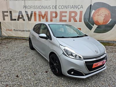 usado Peugeot 208 1.2 VTI Style