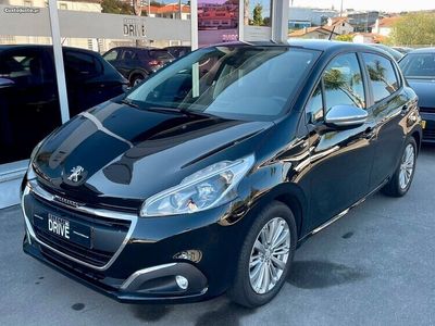 usado Peugeot 208 1.2 PureTech Style