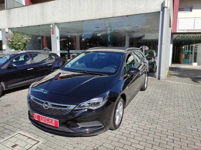 Usado Opel Astra Innovation 110 HP (80 kW) 2017 Pretofarois diurnos Carrinha