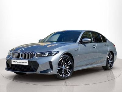 BMW 330e