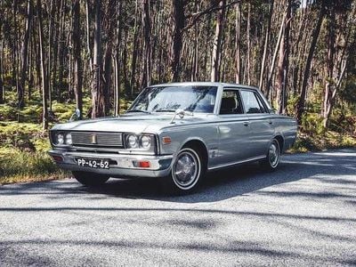 Usado Toyota Crown 117 HP (86 kW) 1970 Cinzento