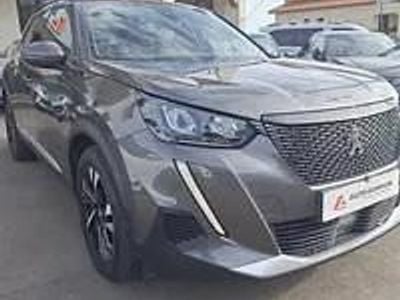 Usado Peugeot 2008 Allure 131 HP (96 kW) 2020 SUV