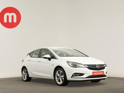 Usado Opel Astra Innovation 105 HP (77 kW) 2018