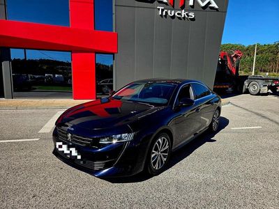 Usado Peugeot 508 Allure 130 HP (95 kW) 2020 Azul Sedan