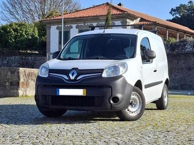 Usado Renault Kangoo 90 HP (66 kW) 2017 Branco Monovolume