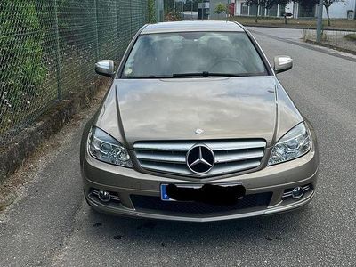 Mercedes C200