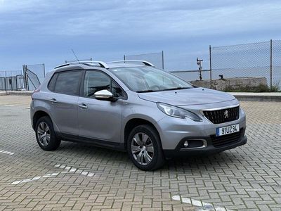Cinza Usado 2018 Peugeot 2008 Style SUV | € 9.750 (Preço justo)