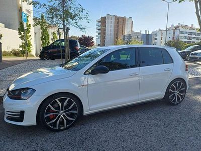 VW Golf VII
