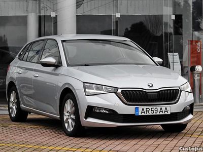 Usado Skoda Scala Style 95 HP (69 kW) 2022 Cinza Citadino