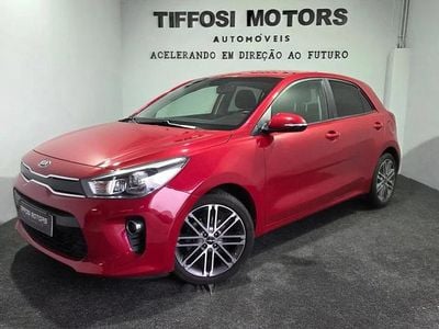 Usado Kia Rio 100 HP (73 kW) 2018 Vermelho