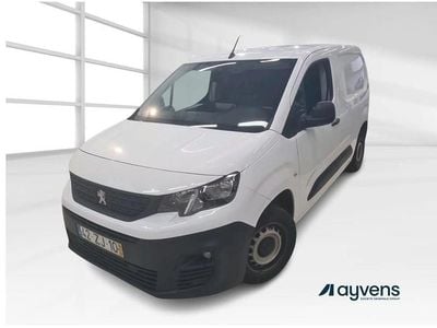 Branco Usado 2019 Peugeot Partner Premium Monovolume | € 13.400 (Bom preço)