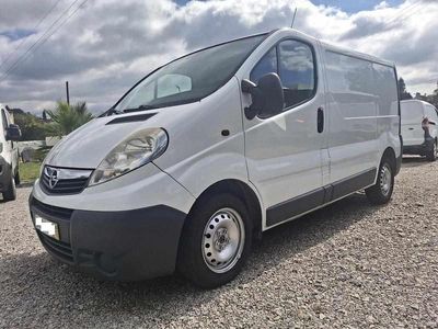Branco Usado 2009 Opel Vivaro Monovolume | € 8.250