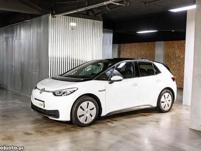 Branco Usado 2022 VW ID.3 Pro Citadino | € 21.990 (Preço justo)