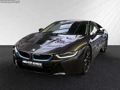 Usado BMW i8 374 HP (275 kW) 2020 Cinza Coupé