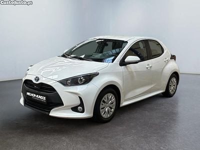 Branco Usado 2022 Toyota Yaris Hybrid Business Edition | € 15.990 (Super Preço)