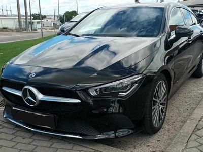 Mercedes CLA200