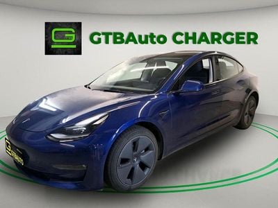 Azul Usado 2022 Tesla Model 3 Sedan | € 26.900