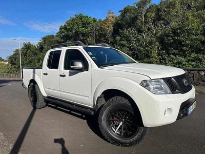 Branco Usado 2013 Nissan Navara Pickup | € 25.000 (Caro)