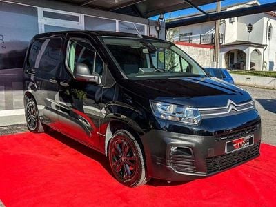 Preto Usado 2022 Citroën Berlingo Monovolume | € 15.750 (Preço justo)