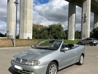 Usado 2000 Renault Mégane | € 2.900 (Preço elevado)