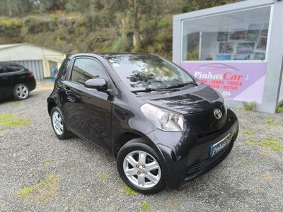 Toyota iQ