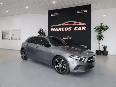 Cinza Usado 2019 Mercedes A180 Progressive | € 23.400 (Preço justo)