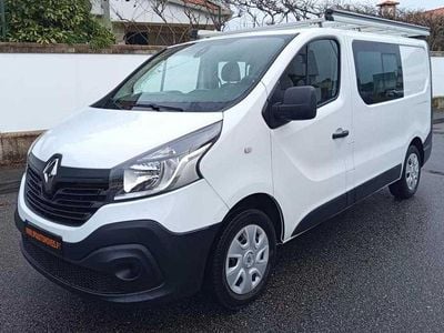 Branco Usado 2018 Renault Trafic Intens Monovolume | € 16.490 (Super Preço)