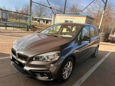Usado BMW 216 Gran Tourer Advantage 116 HP (85 kW) 2016 Cinza antracite Monovolume