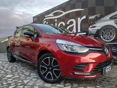 Vermelho Usado 2018 Renault Clio IV LIMITED | € 10.900 (Bom preço)