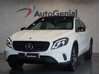 Branco Usado 2017 Mercedes GLA180 Urban SUV | € 24.990 (Preço elevado)