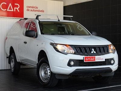 Usado Mitsubishi L Invite 154 HP (113 kW) 2018 Branco SUV