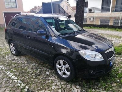 Usado Skoda Fabia Elegance 80 HP (58 kW) 2008 Sedan