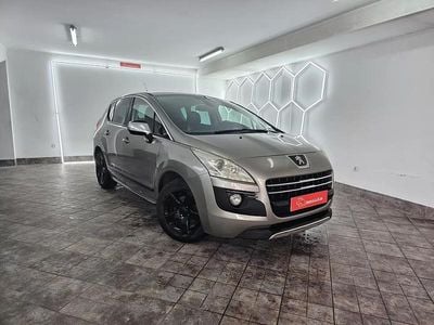 Usado Peugeot 3008 200 HP (147 kW) 2013 Dourado Carrinha