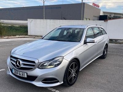 Usado 2014 Mercedes E350 Sedan | € 13.750