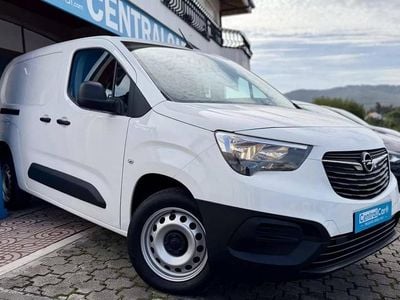 Branco Usado 2023 Opel Combo Enjoy | € 17.950 (Preço justo)