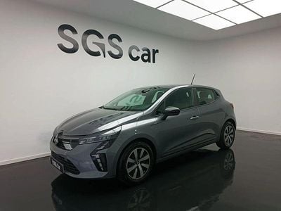 Cinza Usado 2024 Mitsubishi Colt | € 15.500 (Preço justo)