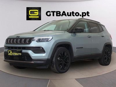 Usado Jeep Compass 240 HP (176 kW) 2023 Cinzento SUV