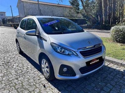 Usado Peugeot 108 Active 72 HP (52 kW) 2017 Cinzento Citadino