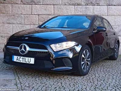Usado Mercedes A180 116 HP (85 kW) 2020 Preto Citadino