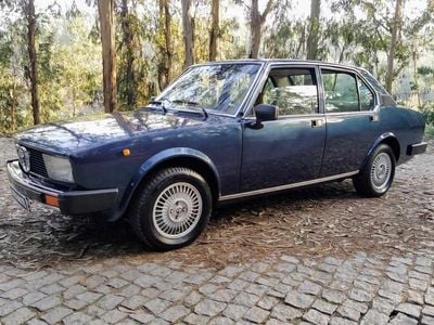 Azul escuro Usado 1980 Alfa Romeo Alfetta Sedan | € 18.500