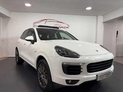 Branco Usado 2017 Porsche Cayenne SUV | € 46.950