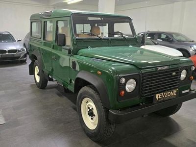 Verde Usado 2000 Land Rover Defender SUV | € 67.000