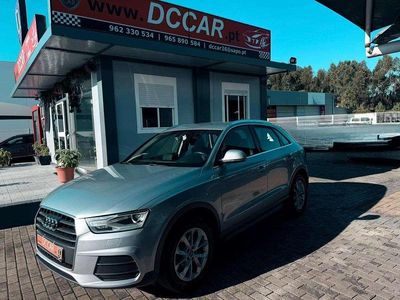 Cinzento Usado 2015 Audi Q3 SUV | € 21.450 (Caro)