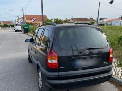 usado Opel Zafira 2002 com 313000km