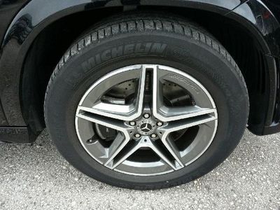 Usado Mercedes GLE350 320 HP (235 kW) 2022 Preto obsidian